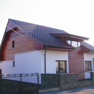 DCA Ateliér - Nadstavba a rekonštrukcia rodinného domu - Michalovce (2010-2011)  - 2